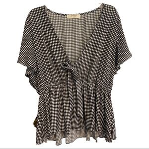 Arula Mackenzie Gingham Black White Top Size 1X